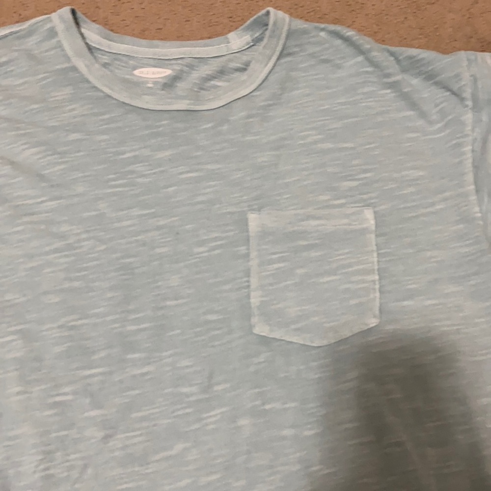 Old Navy Large pocket T